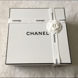 🦢 Chanel Empty Square Gift Box with Ribbon and Iconic Camellia Flower 🦢